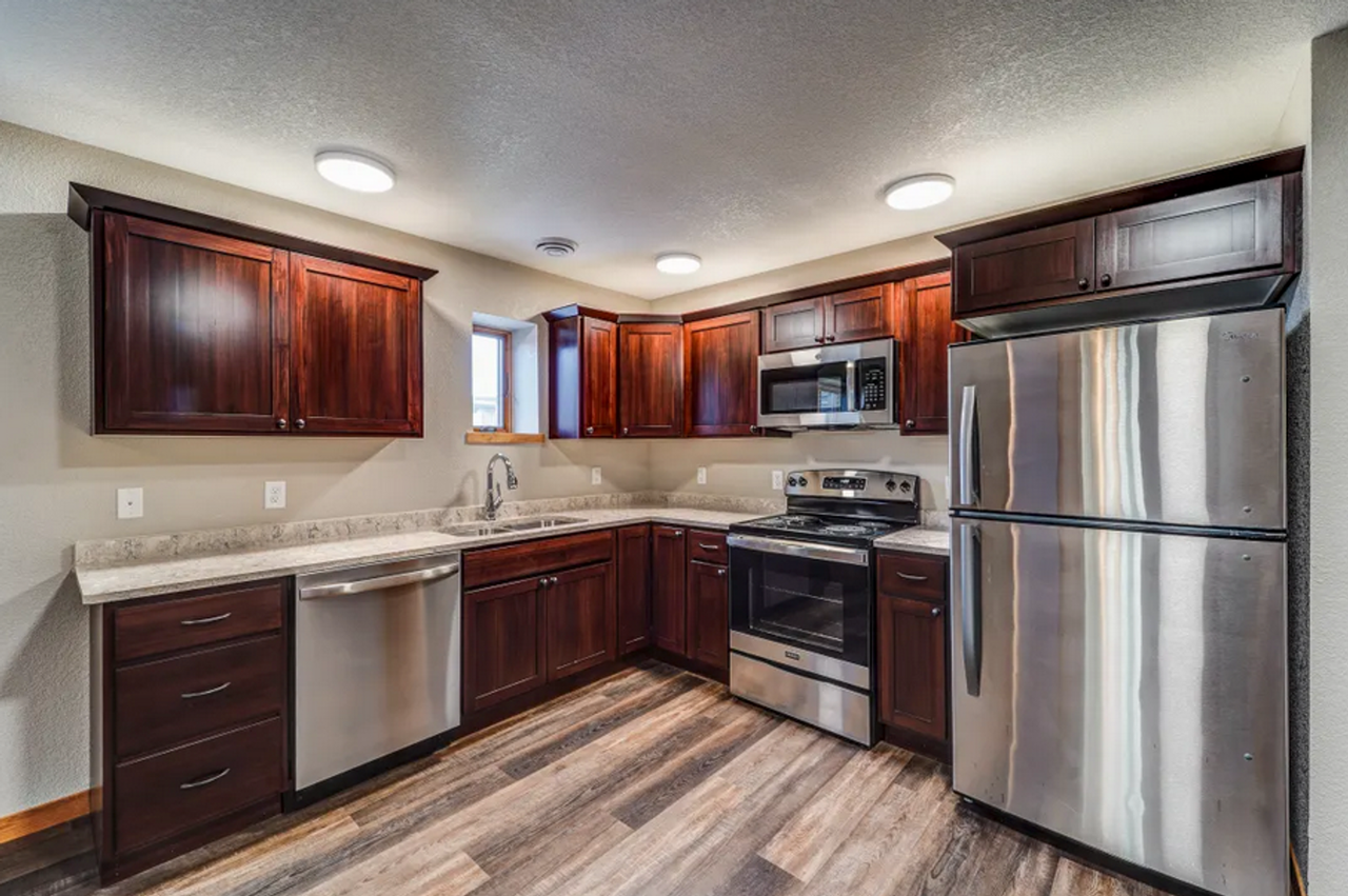 Sunset Place Apartments - Photo 3 of 50