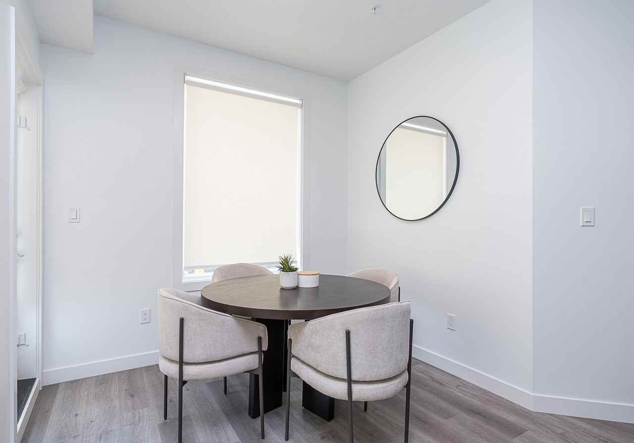 Urban Flats - Photo 5 of 15