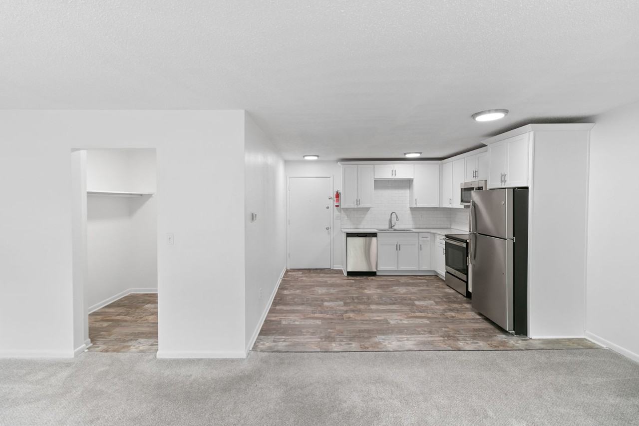 Hillside Village (Hillside Village LLC) - Photo 5 of 50