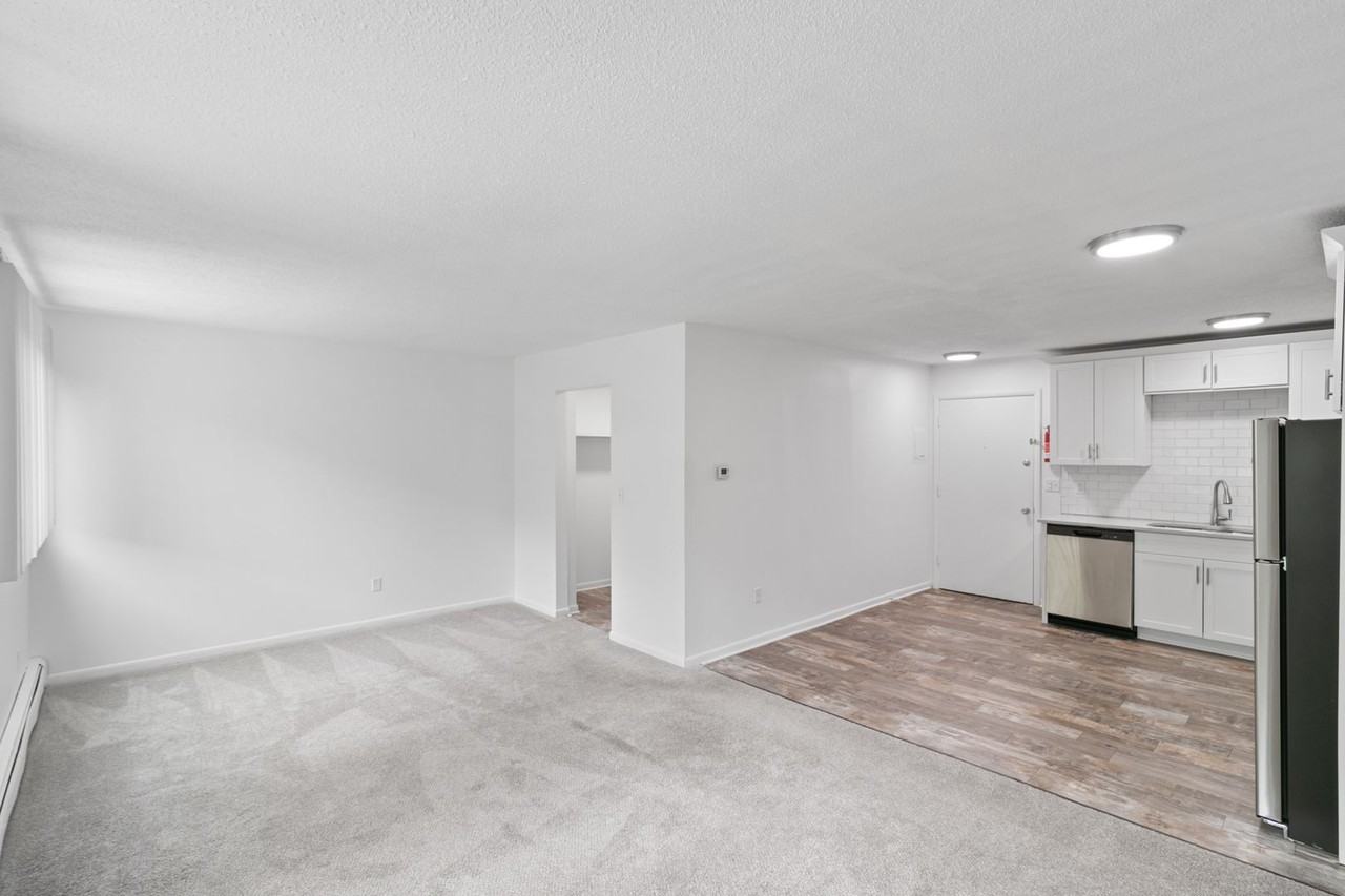 Hillside Village (Hillside Village LLC) - Photo 6 of 50