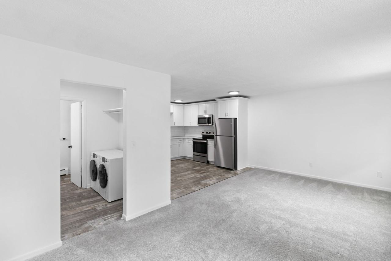 Hillside Village (Hillside Village LLC) - Photo 7 of 50