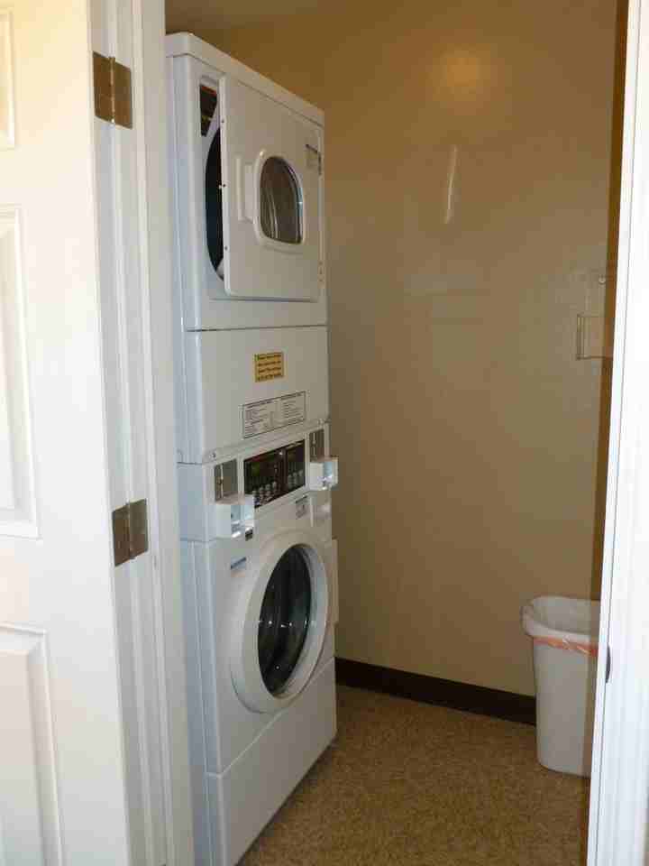460 S. 4th - Photo 7 of 23