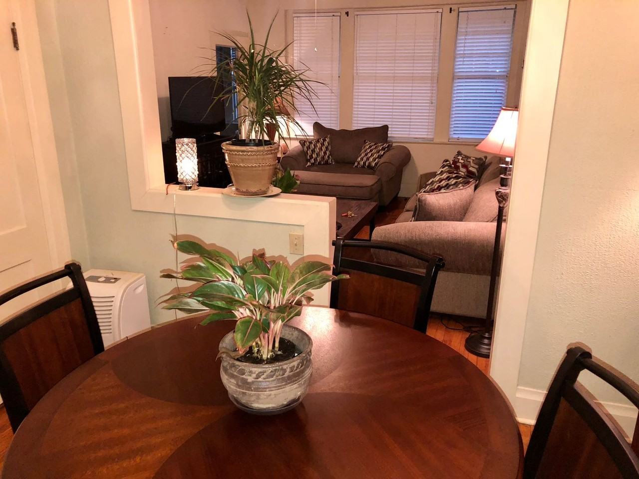 S. Perry-1301 - Photo 3 of 5