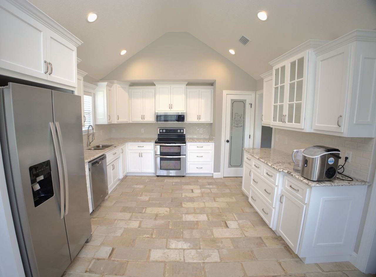 140 Floyd Mcneal Dr - Photo 3 of 15