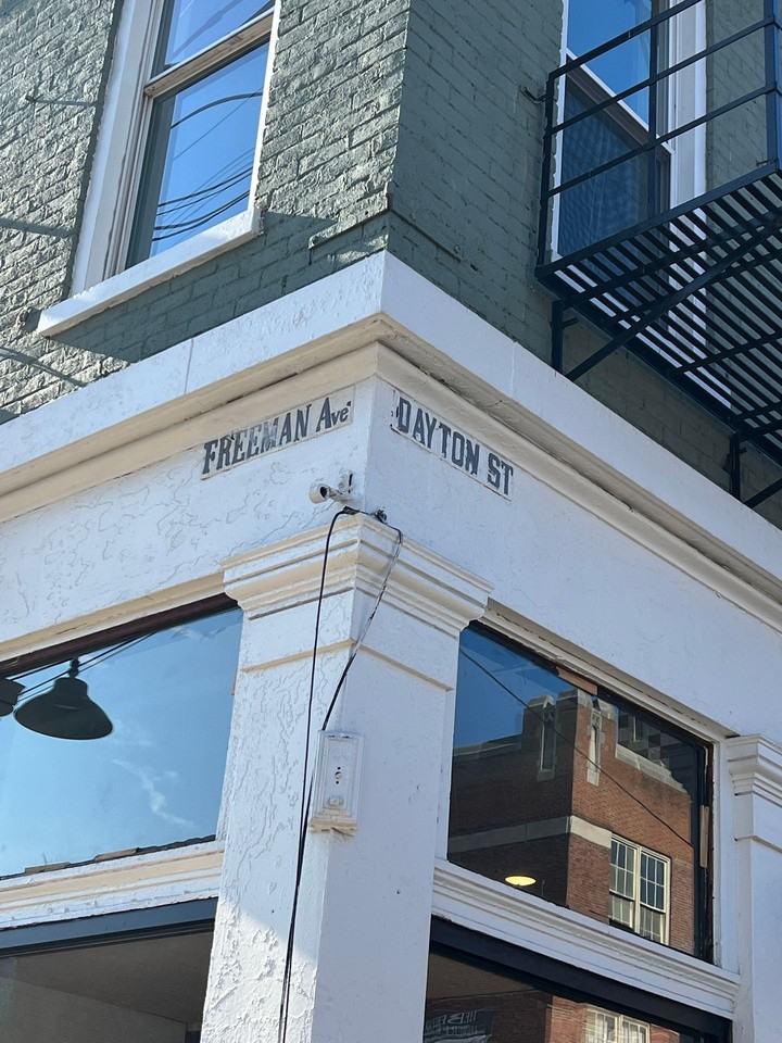 1007 Dayton Street - Photo 3 of 4