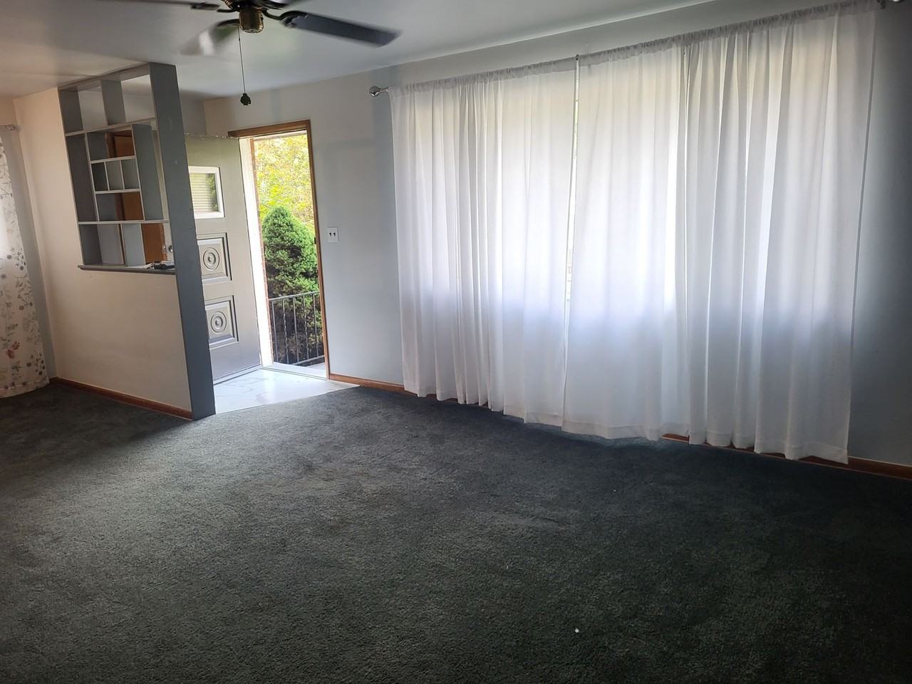 808 Norvell Dr - Photo 3 of 22