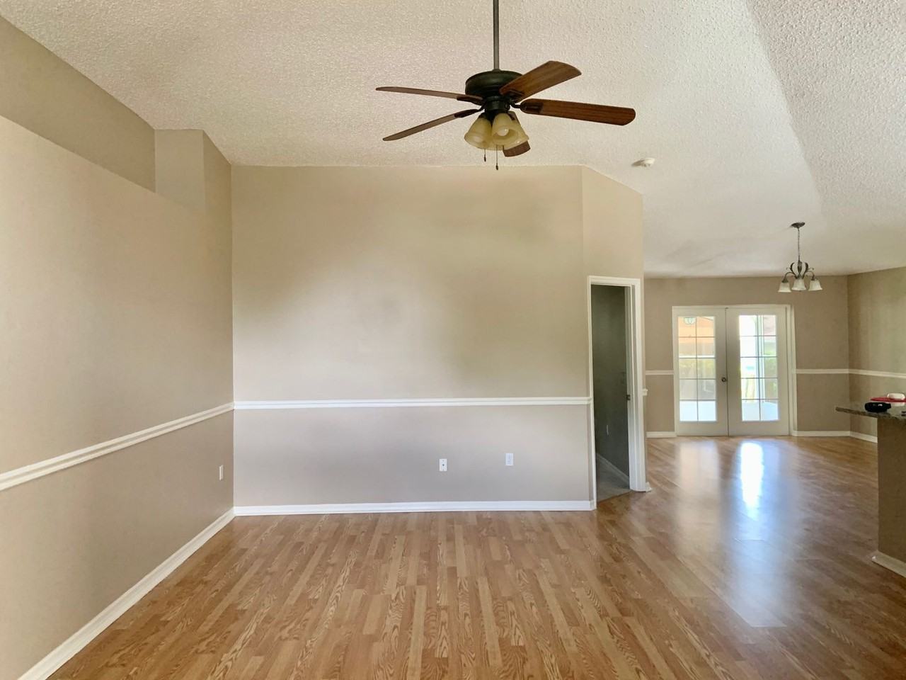 107 Spanish Bay Dr - Photo 2 of 14