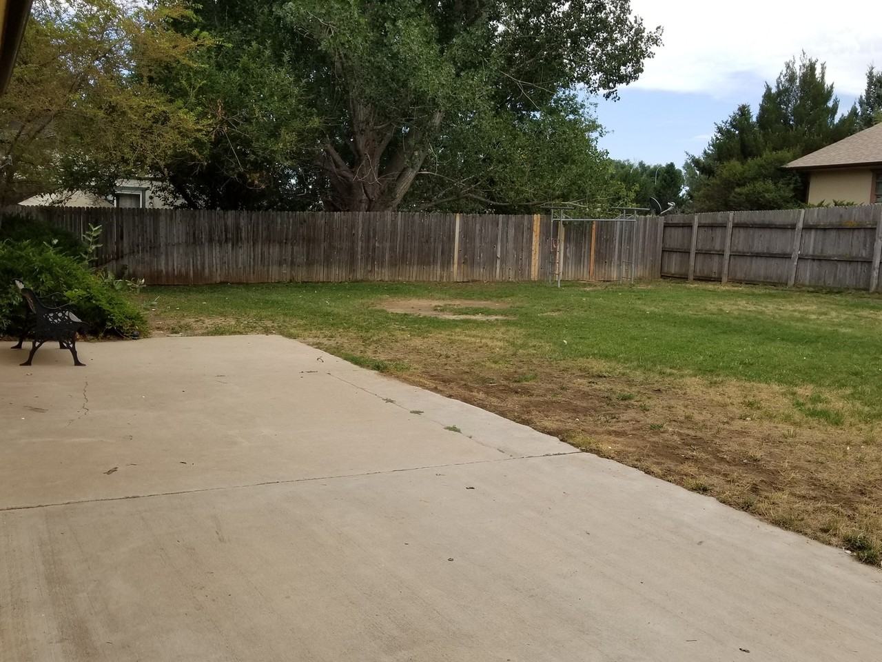 4708 W 9th Street Rd - Photo 3 of 37