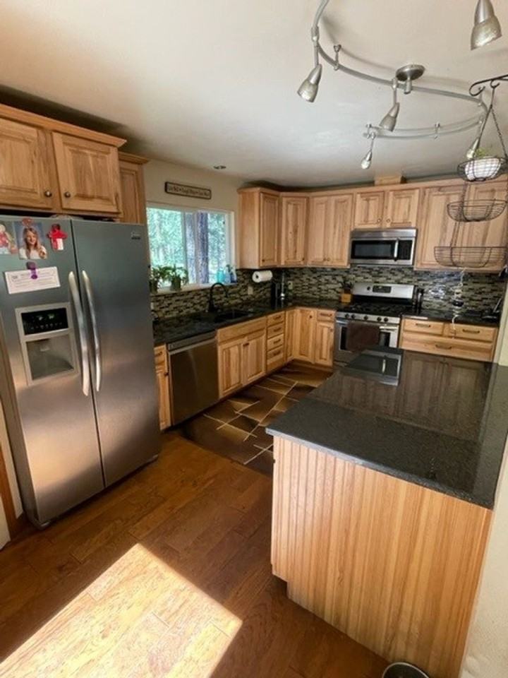 1630 Gallo Dr - Photo 3 of 10