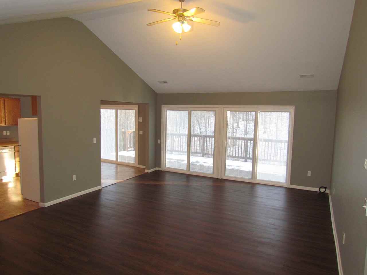 15908 Tracker Ln - Photo 4 of 38
