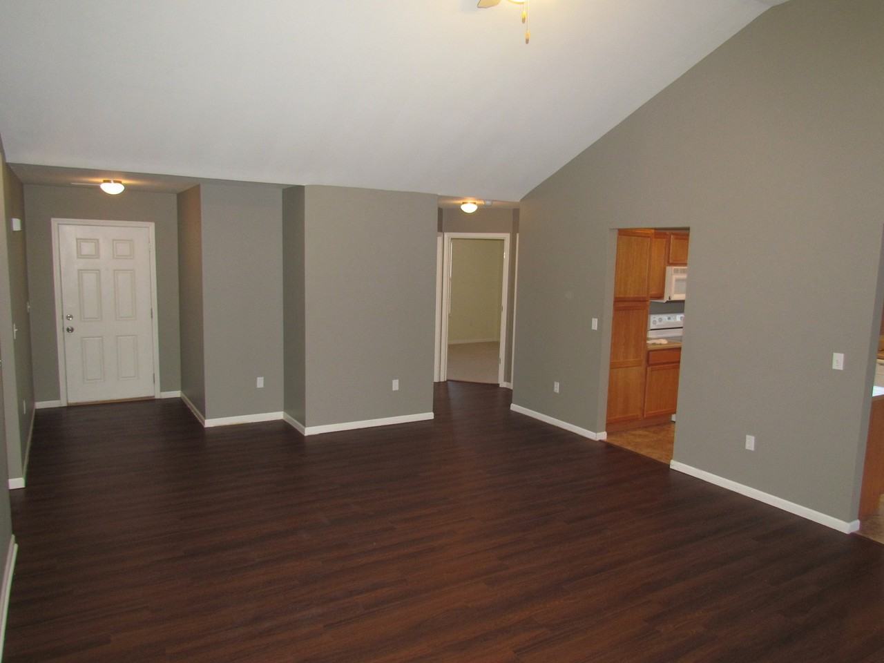 15908 Tracker Ln - Photo 5 of 38