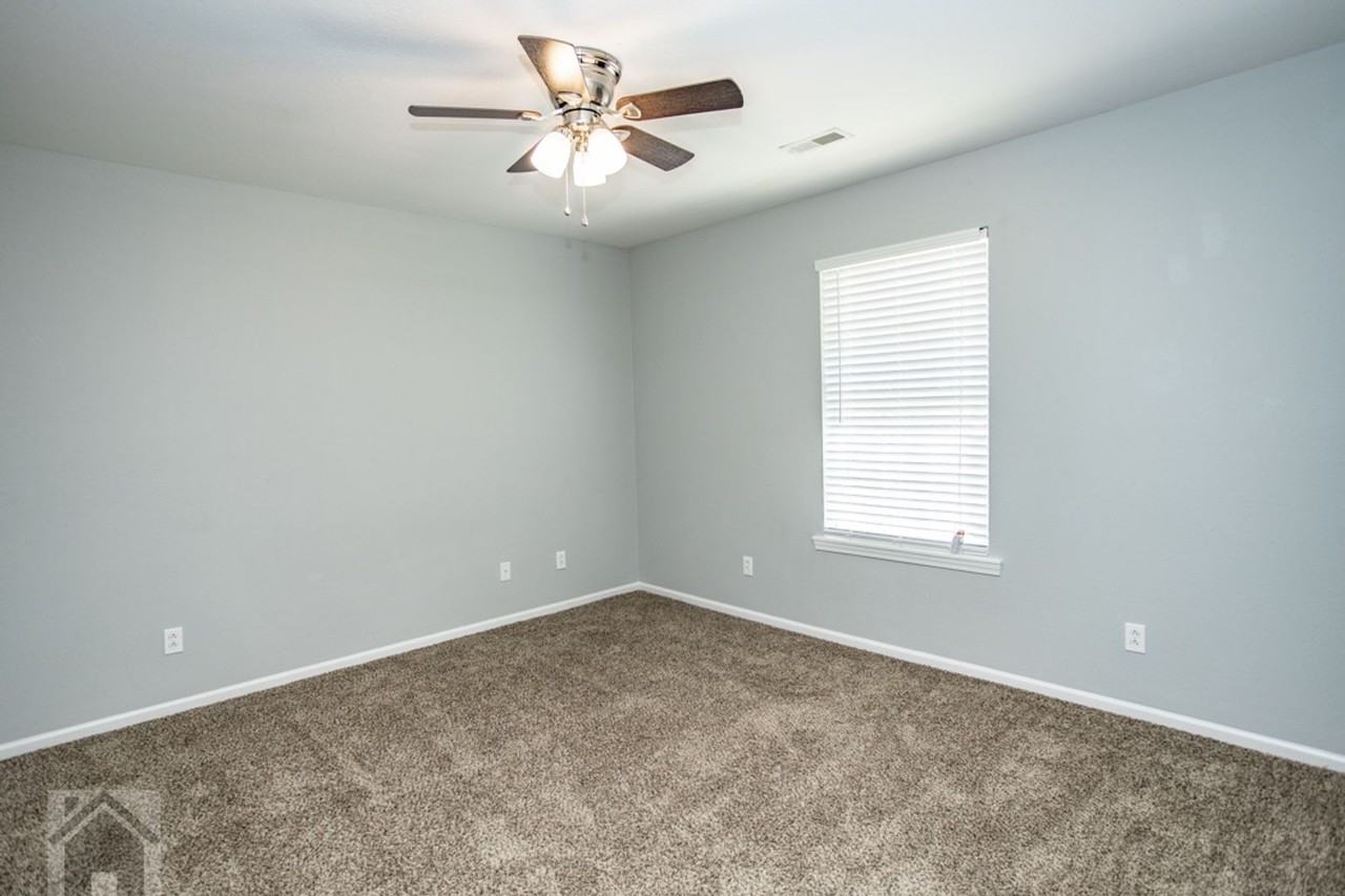 24956A Talladega Rd - Photo 2 of 35