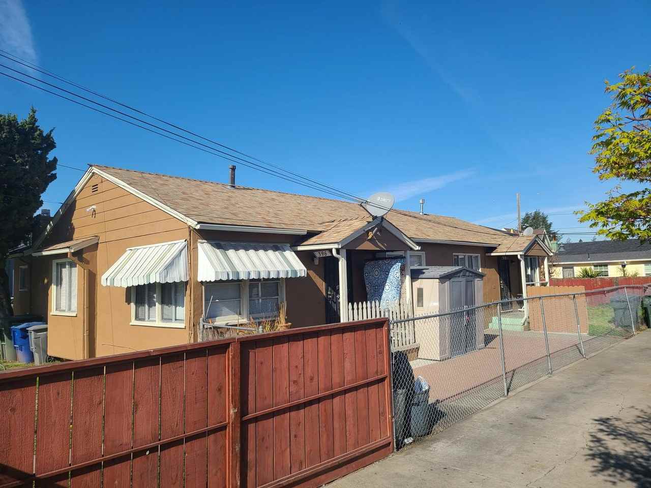 398 Bristol Blvd - Photo 2 of 16