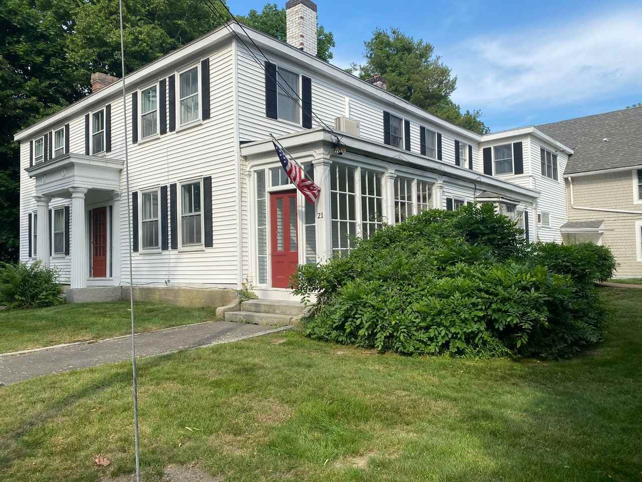 21 21 North St. - House - Photo 2 of 23