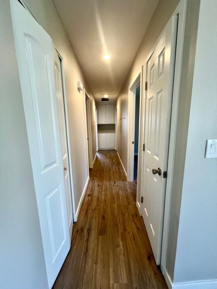 736 Thoreau Ln - Photo 4 of 17