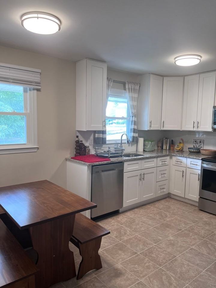 4722 Vicky Rd - Photo 4 of 29