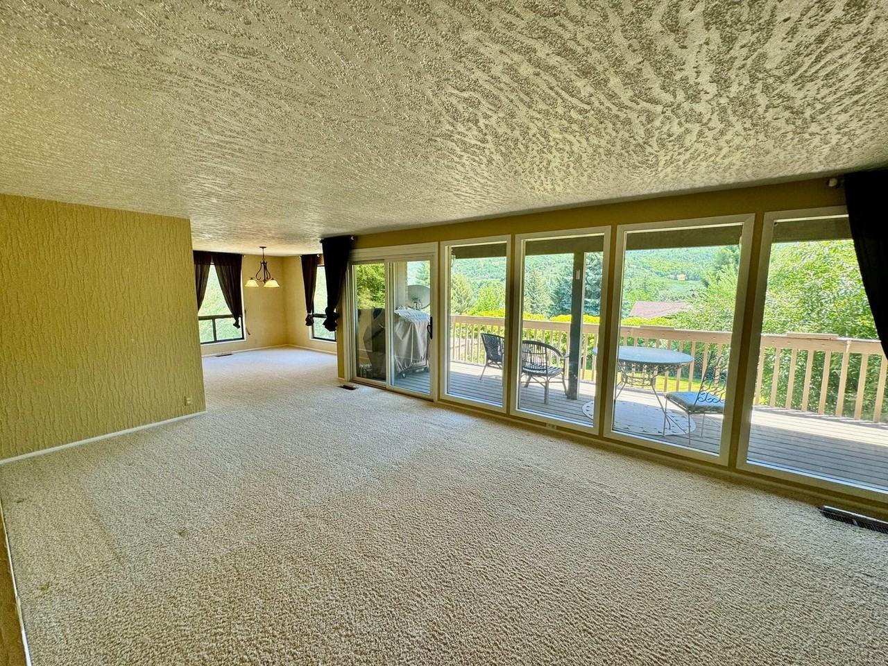 6115 W Canyon Dr - Photo 2 of 40