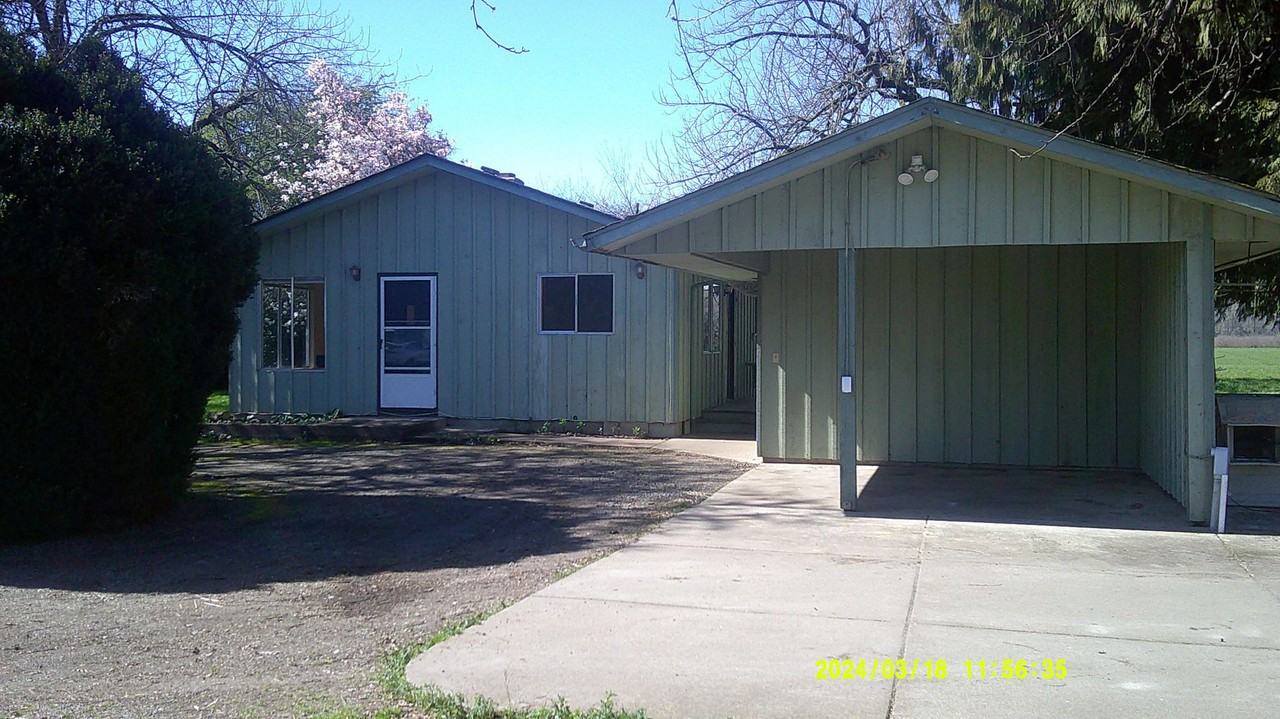 28807 Hurlburt Rd - Photo 3 of 16