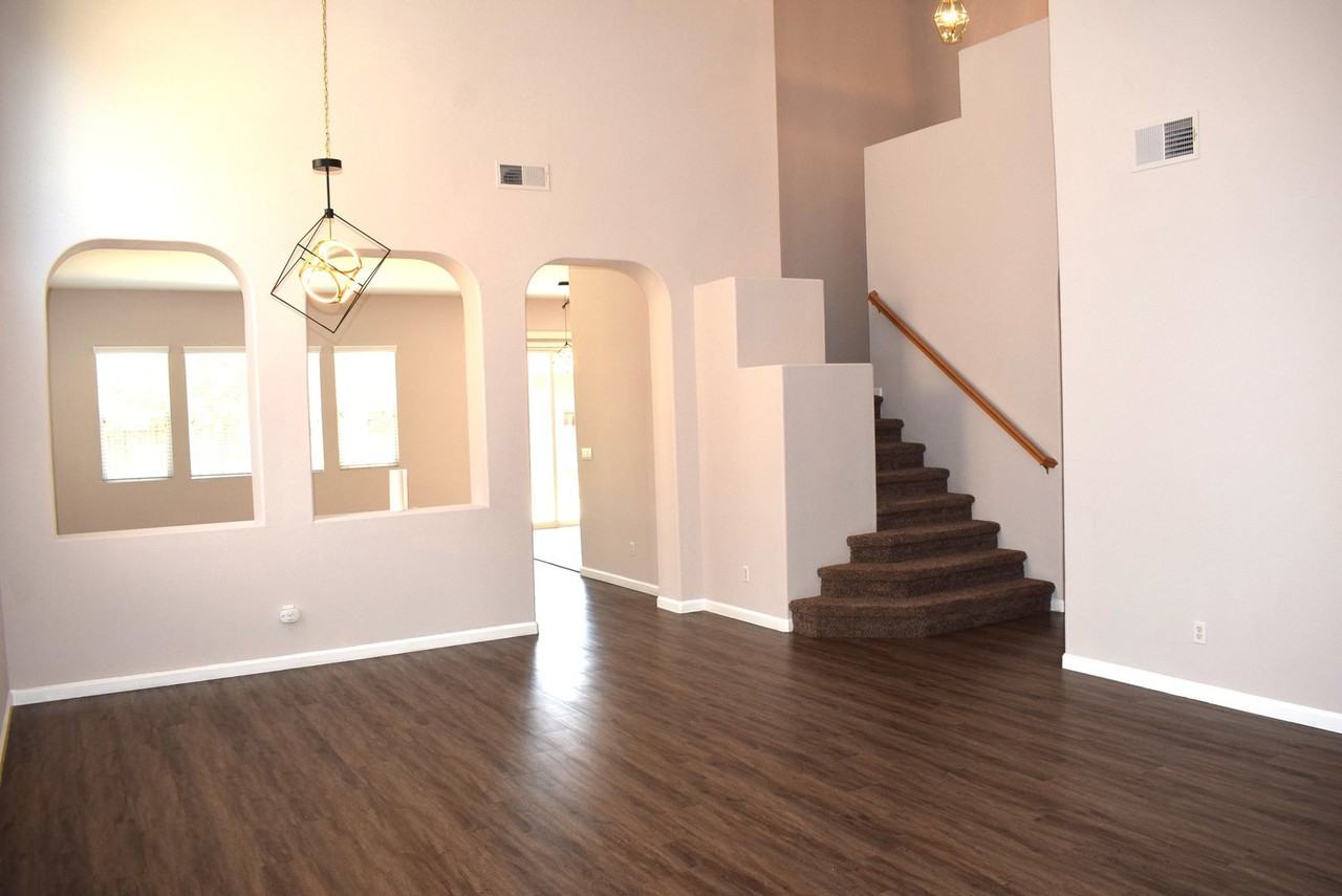 9955 Pianella Way - Photo 3 of 20