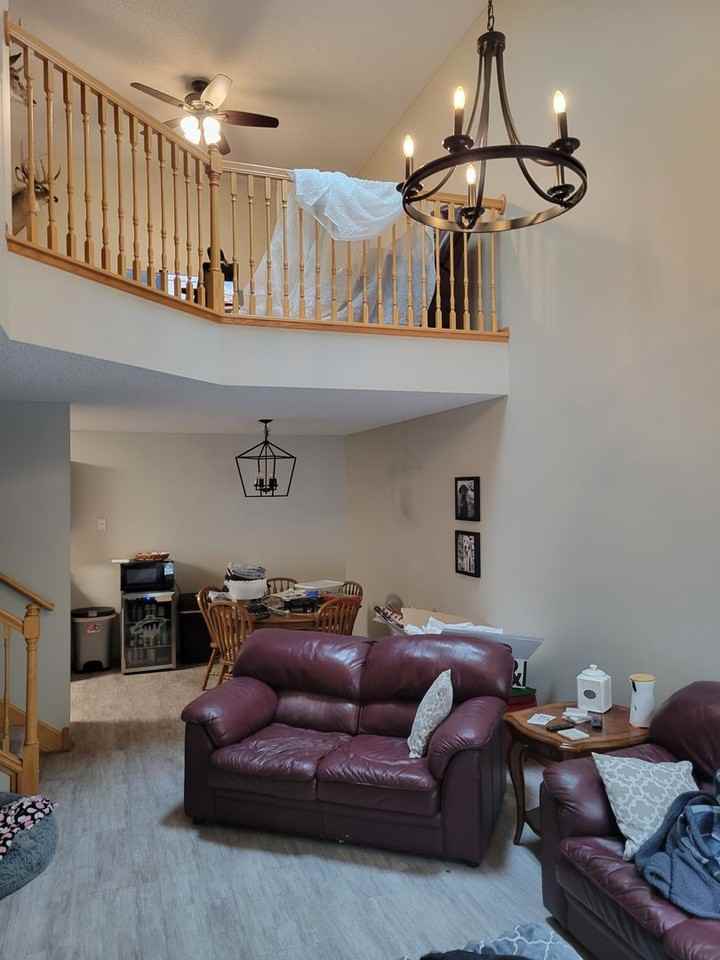 613 Grandview Way - Photo 3 of 21