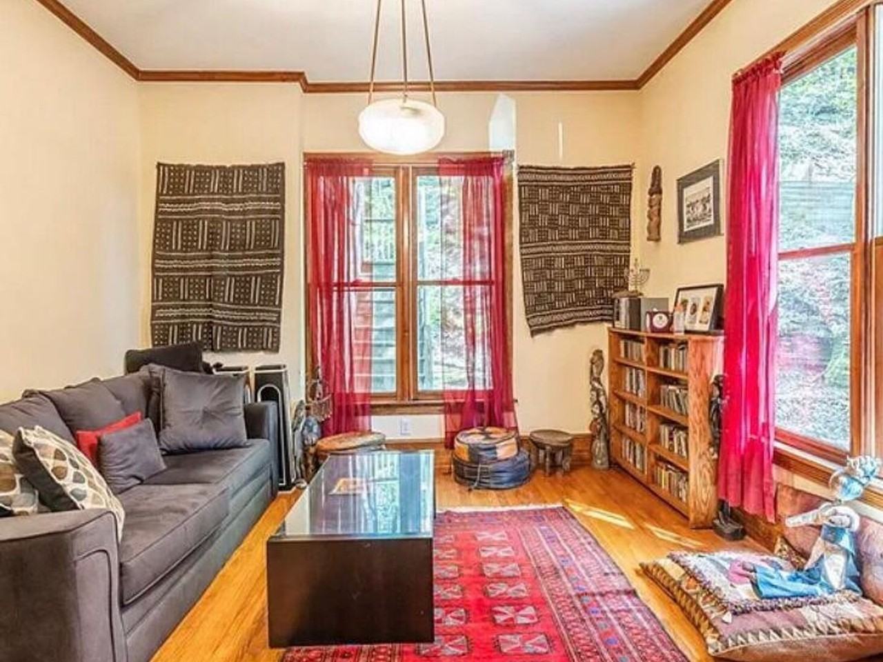 101 Linn St - Photo 3 of 5