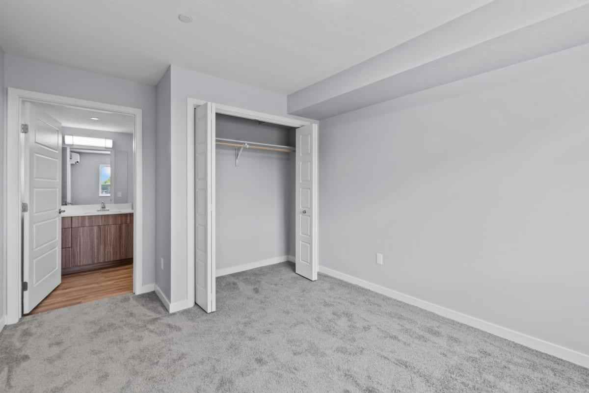 1275 Caldwell Boulevard