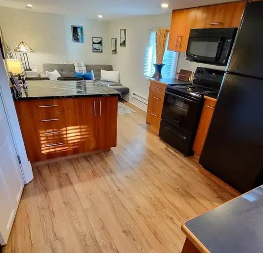 1879 Forrester St - Photo 2 of 15