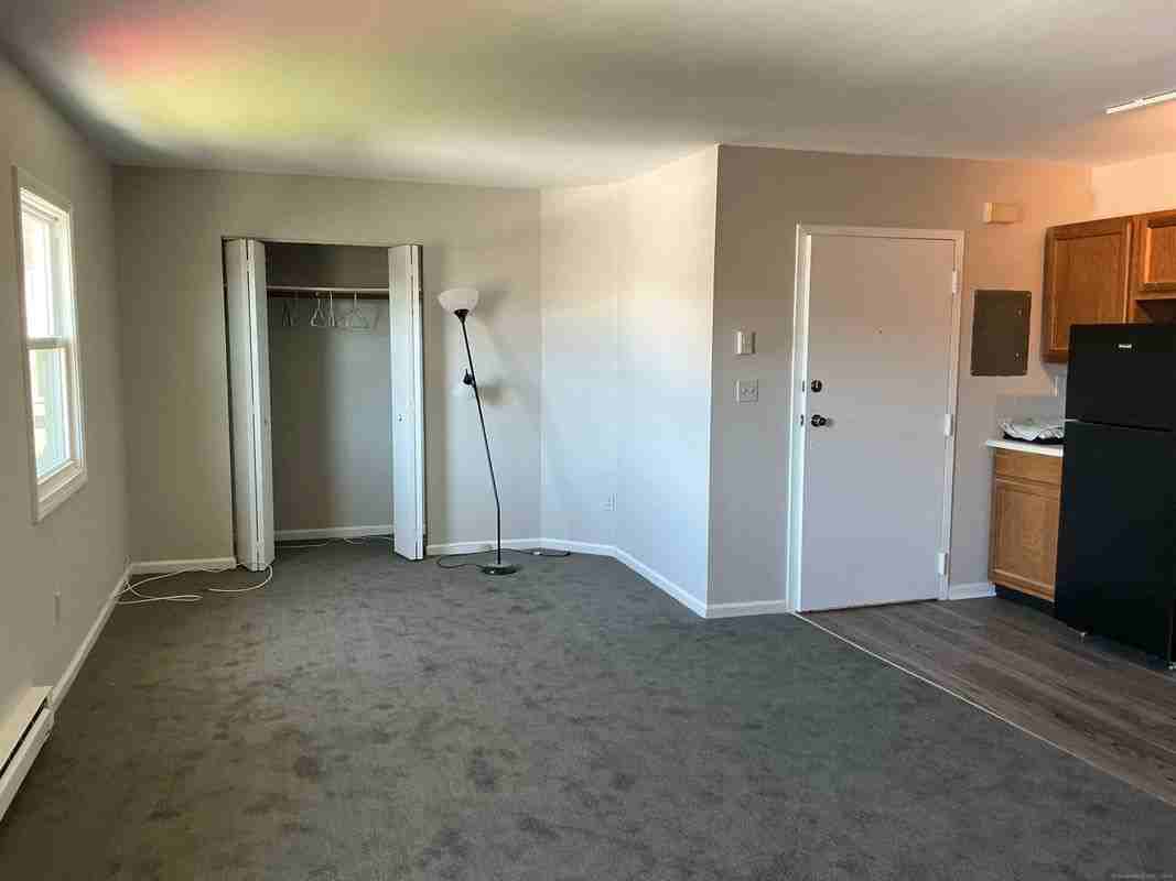 48B Naugatuck Ave - Photo 3 of 15