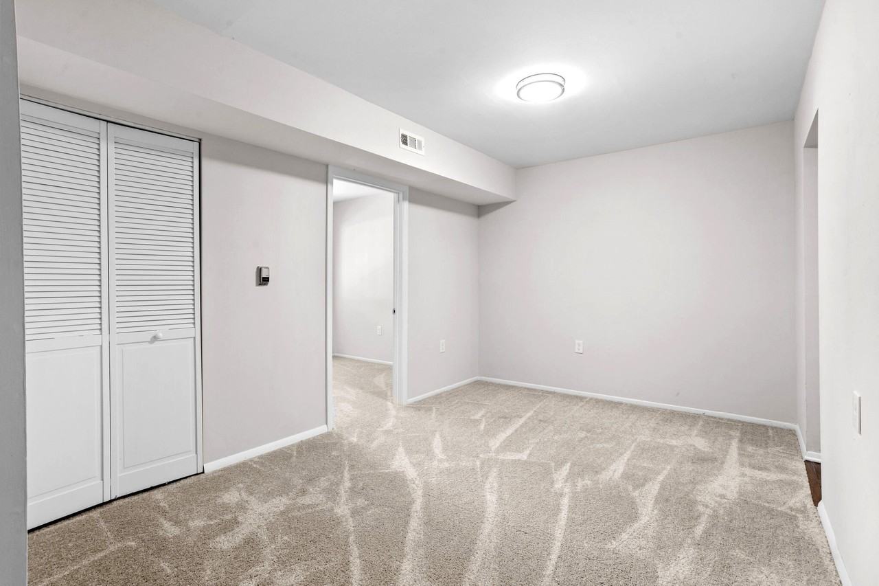 1406 Timber Creek Rd #1 - Photo 3 of 22