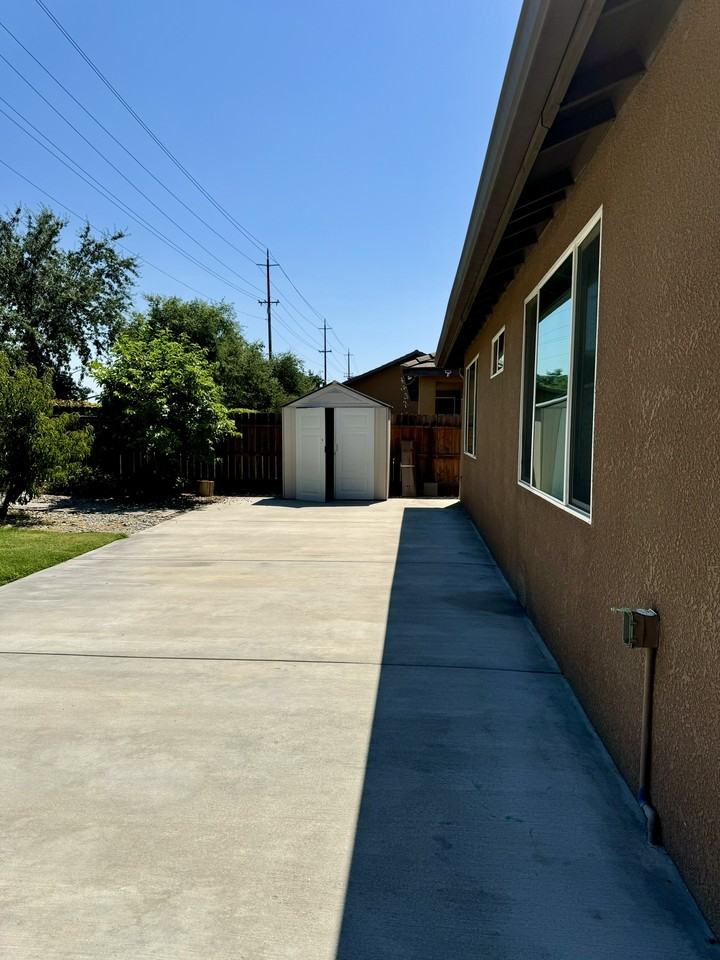 5581 E Edna Ave - Photo 3 of 25