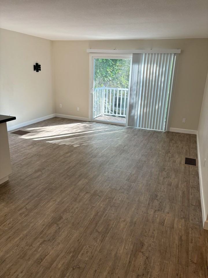 755 14th Ave #214 - Photo 3 of 36
