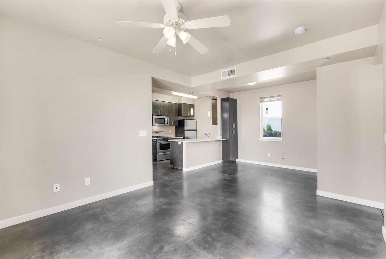 2214 Hutchinson St #102 - Photo 7 of 7