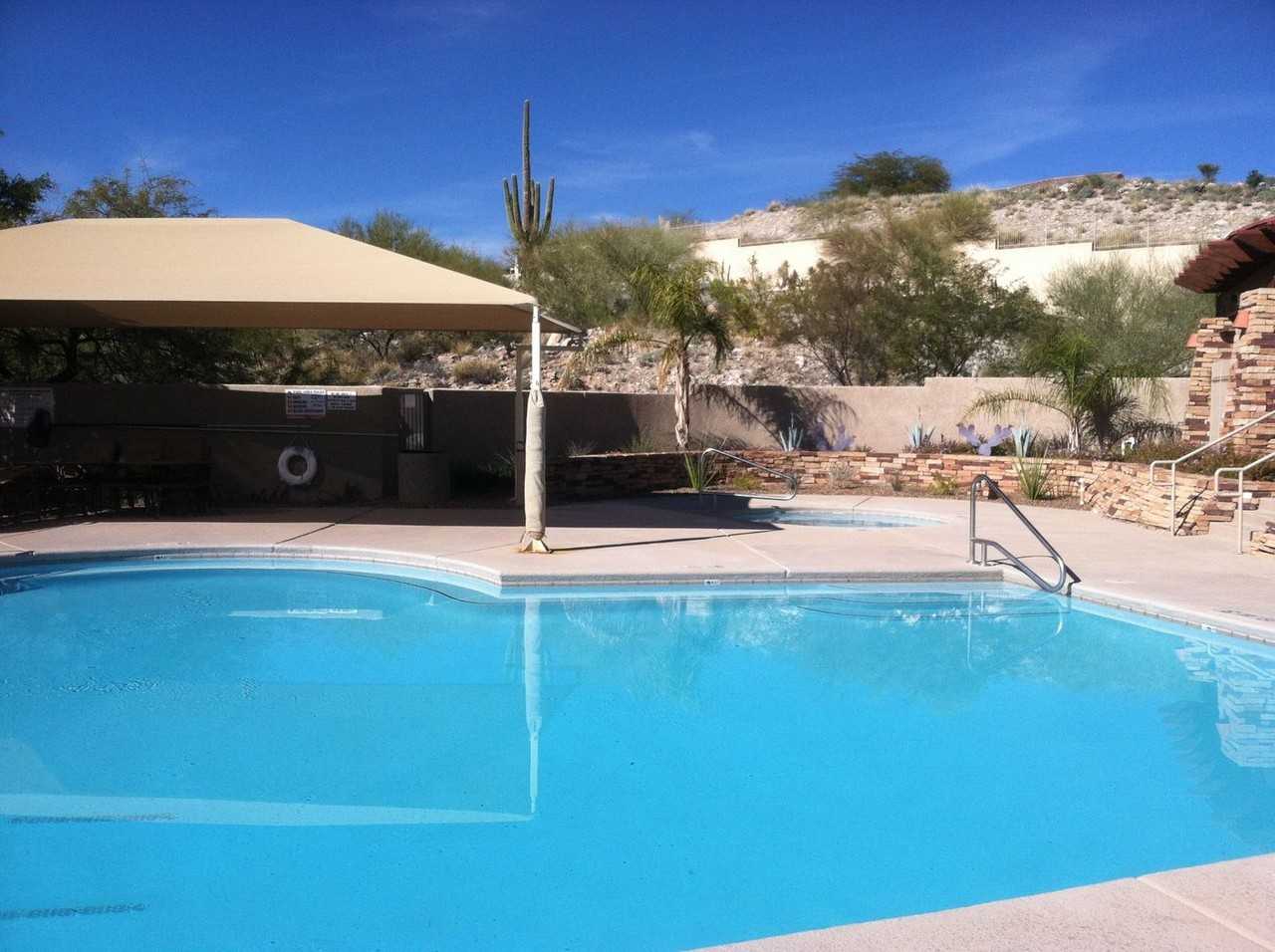 4546 N Saddle View Dr - Photo 2 of 47