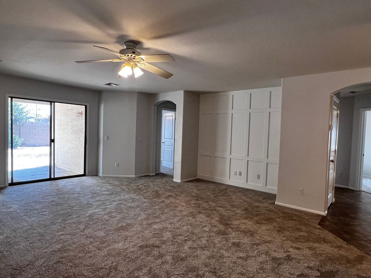 3669 E Ironhorse Rd - Photo 3 of 25