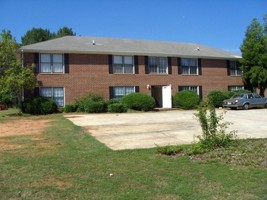 featured image of 160 Barrington Pl