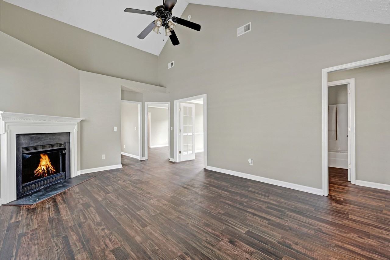 2712 River Bend Dr - Photo 5 of 15