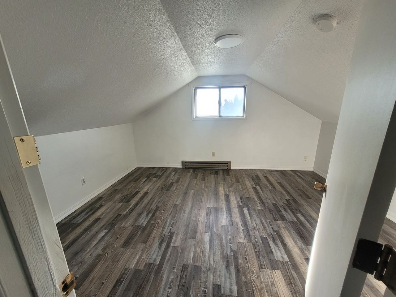 3215 Sherman Ave - Photo 5 of 16