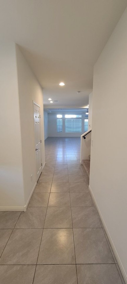 9891 Panther Hollow St - Photo 2 of 29