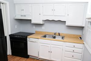 featured image of 751 Center St
