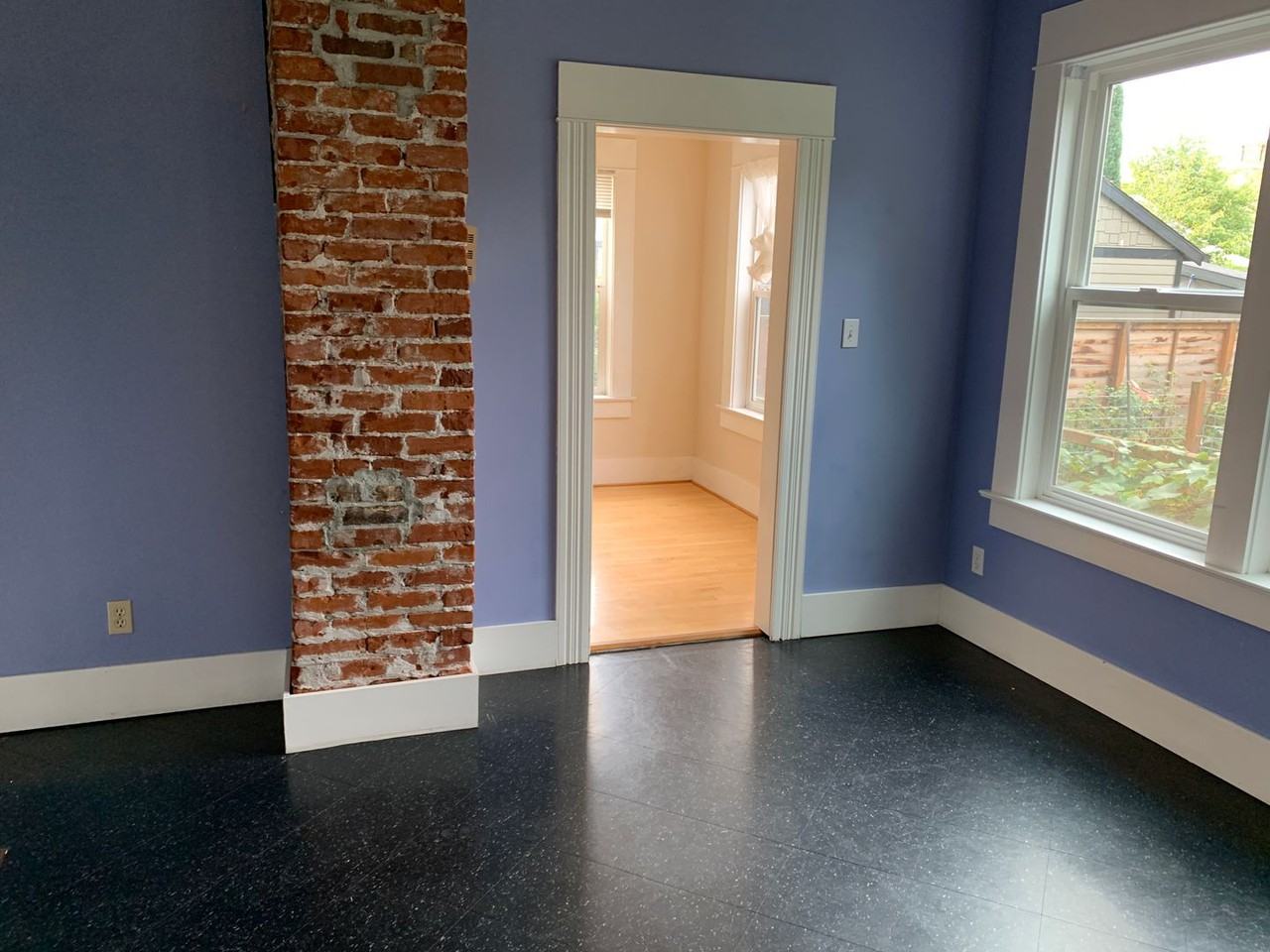 4266 Se Yamhill St - Photo 3 of 23