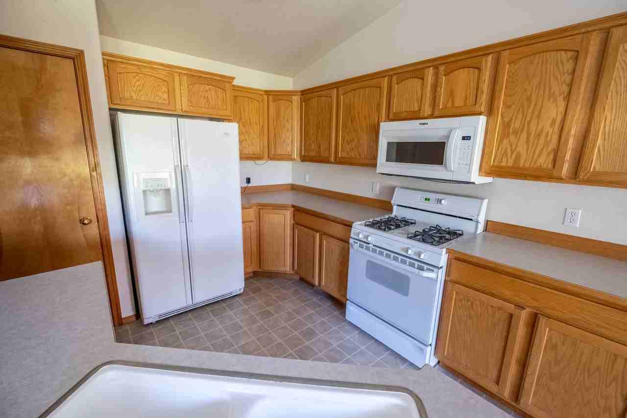 645 E Bogie Dr - Photo 7 of 22