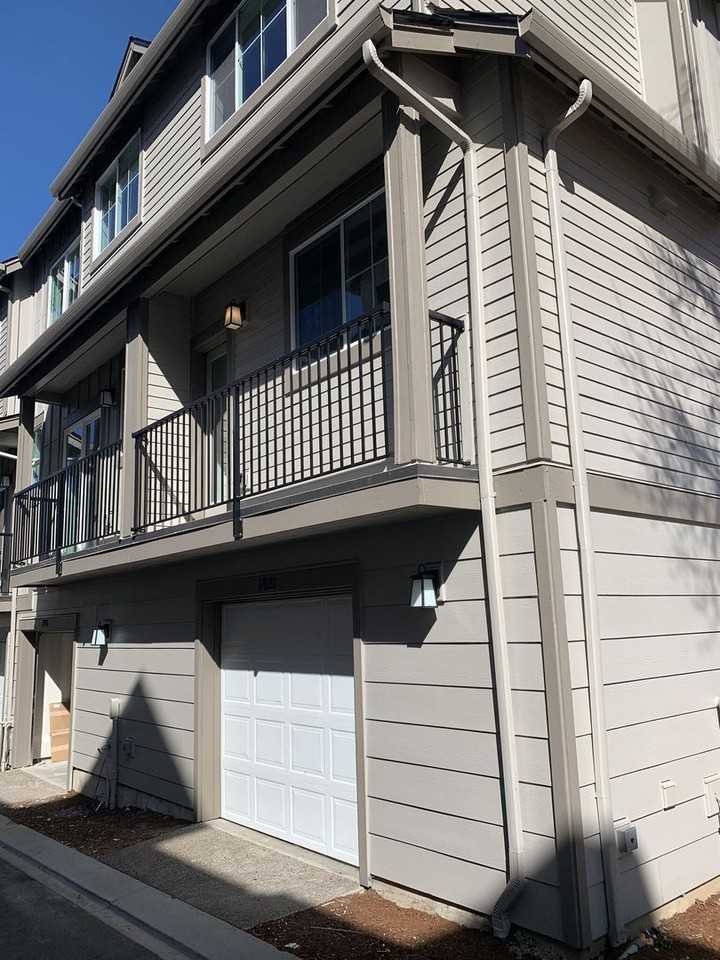 17022 Sw Lemongrass Ln - Photo 2 of 41