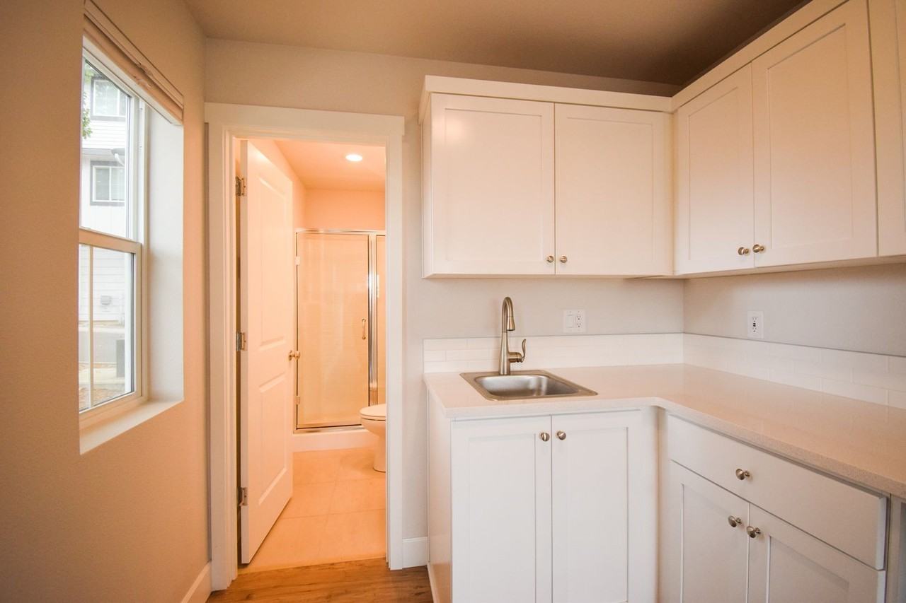 17022 Sw Lemongrass Ln - Photo 6 of 41