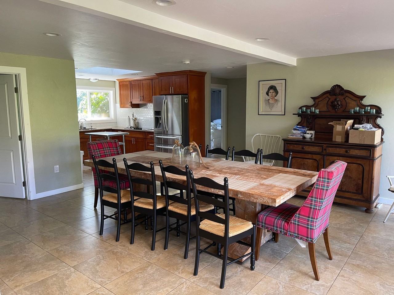 620 Awalau Road - Photo 3 of 36