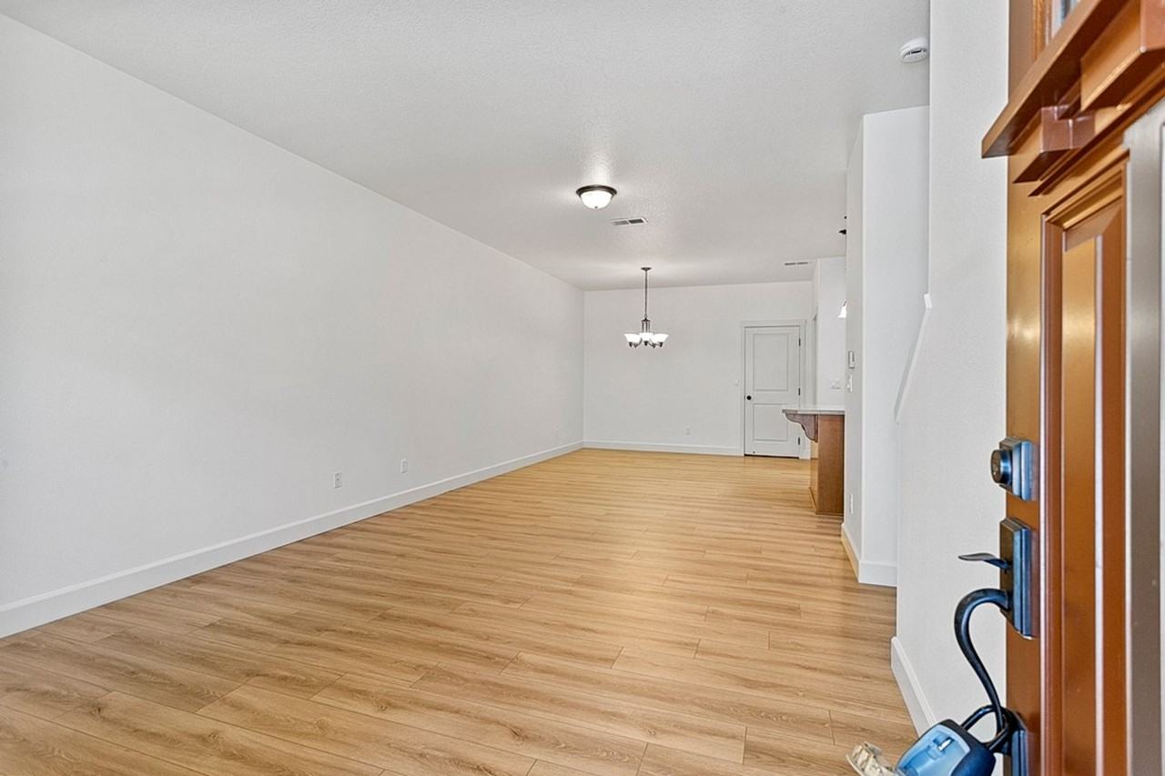 14207 Russ Wilcox Way - Photo 3 of 25