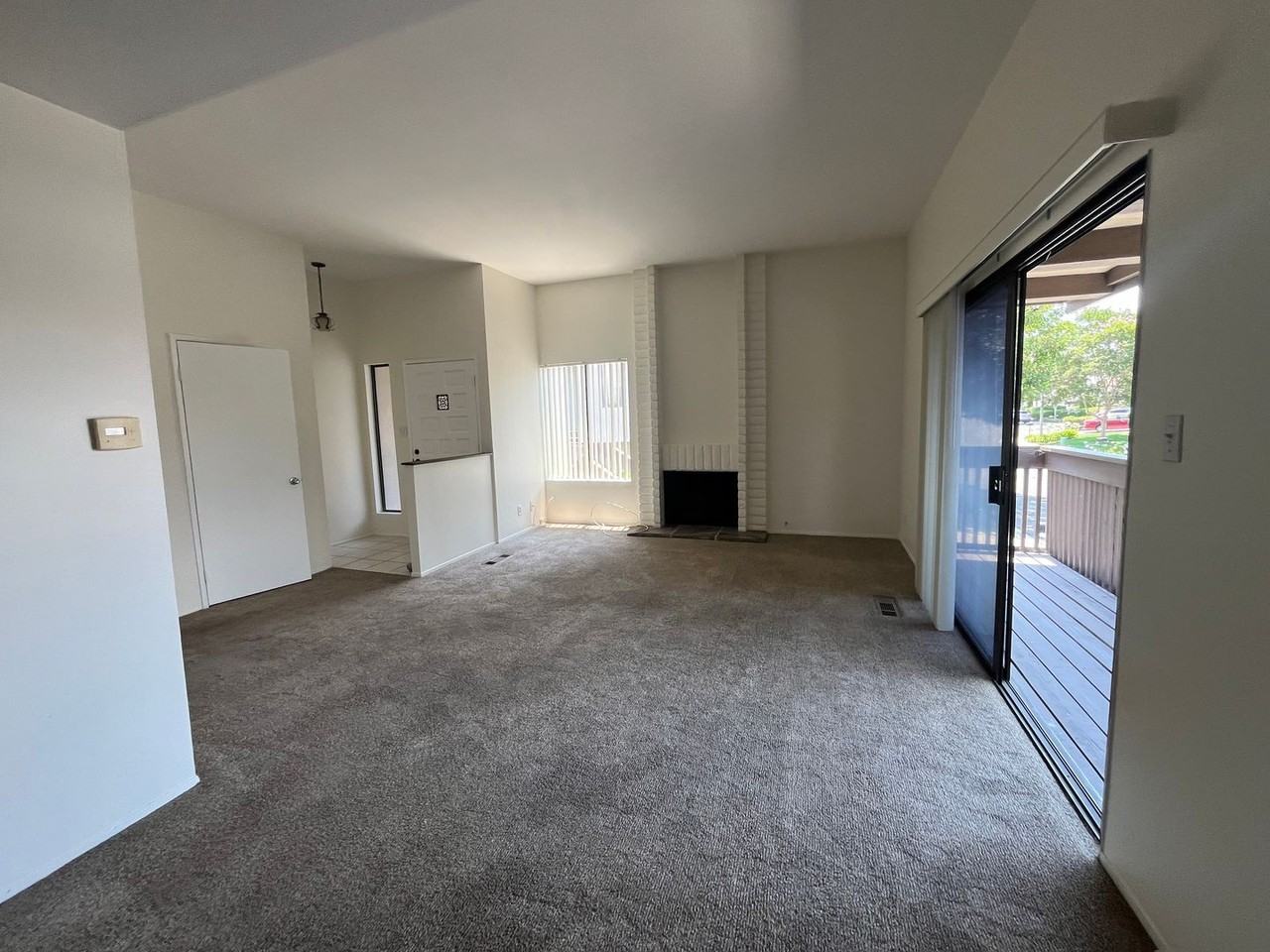 6664 Reservoir Ln - Photo 3 of 12