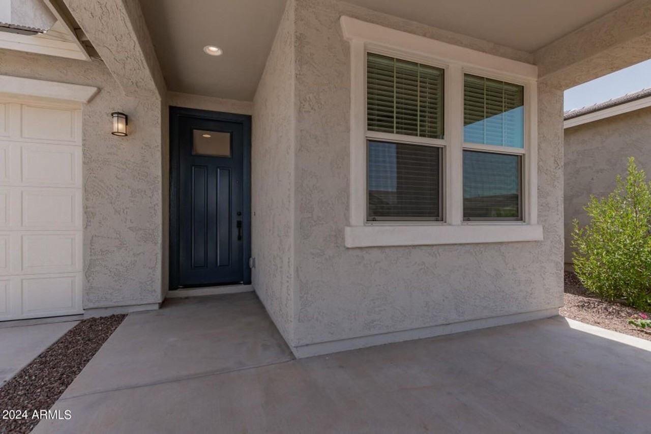 17287 W Valentine St - Photo 7 of 44
