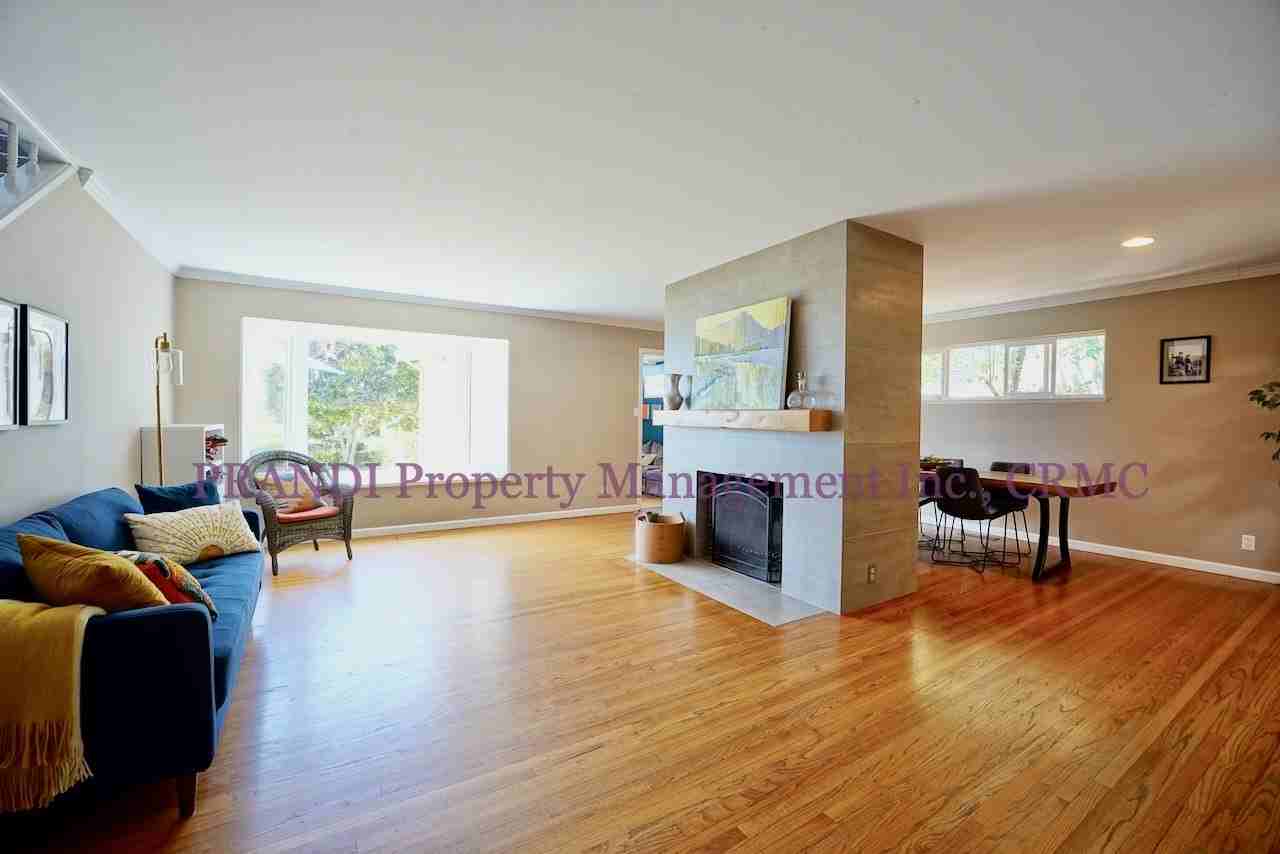 17 Crestwood Dr - Photo 2 of 30