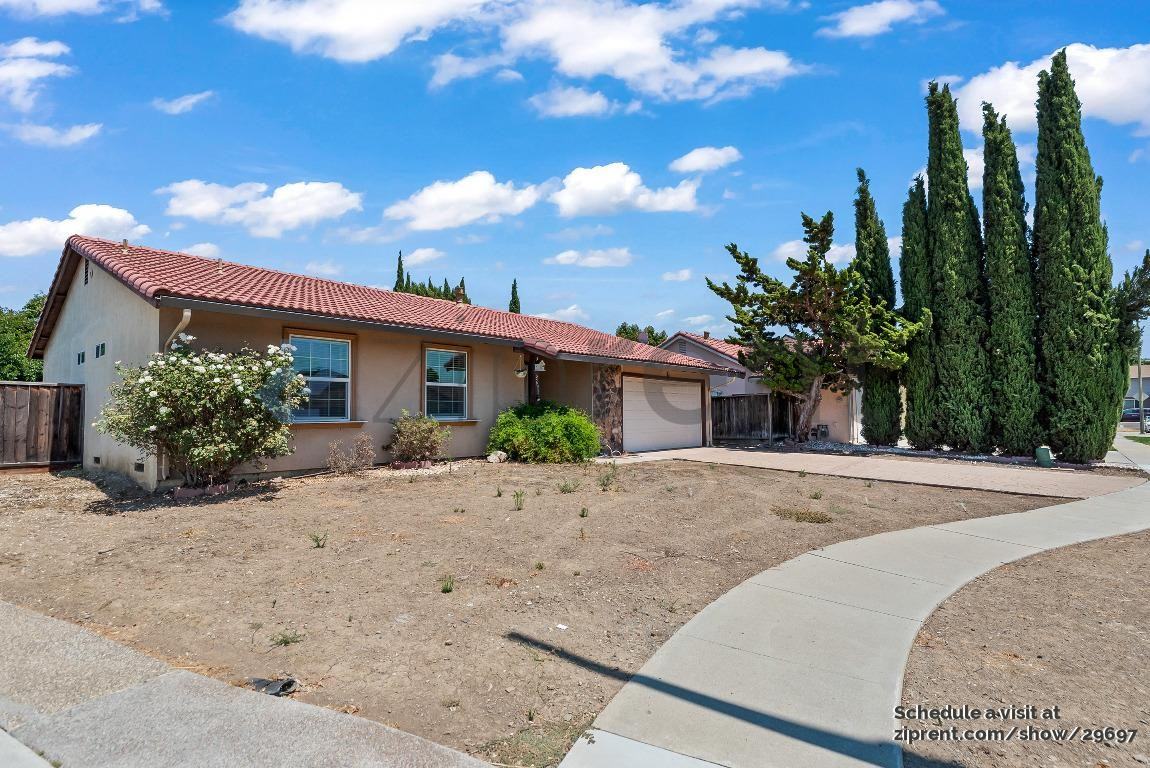 3686 Lightfare Ct - Photo 2 of 25