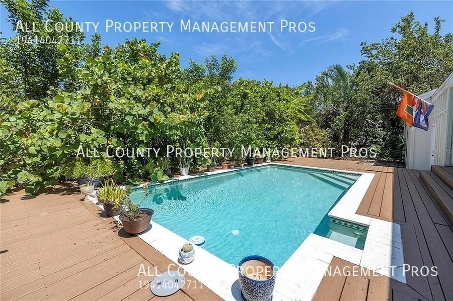 752 Tropical Cir - Photo 3 of 44